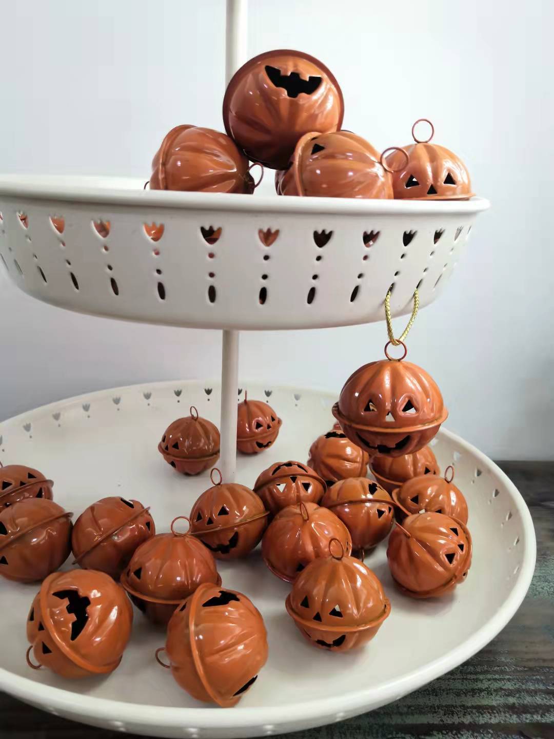 Pumpkin Bell Pendant